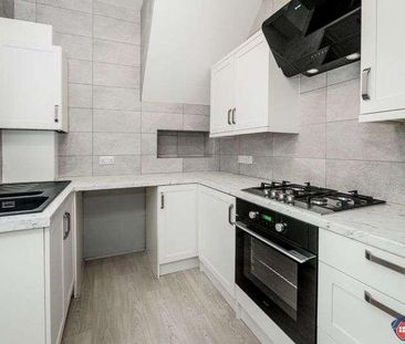 Mowbray Road, South Shields, NE33 - Photo 4