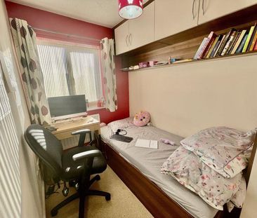 3 bedroom detached house to rent - Photo 5