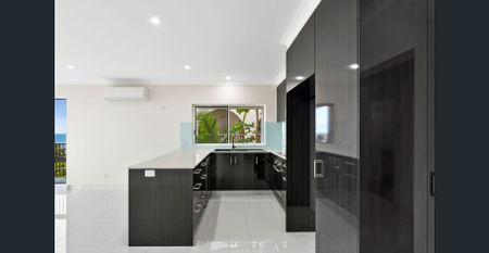 Elevated living with stunning ocean views - Photo 3