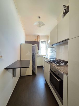 Stanza a Roma in Viale dei Caduti Nella Guerra di Liberazione - Photo 1