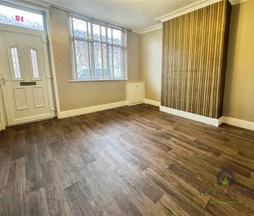 3 bedroom terraced house to rent - Photo 4