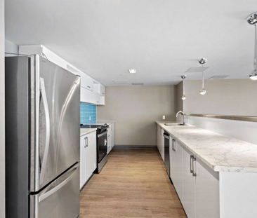 For Lease - 20 Meadowglen Place Unit# 727, Toronto, Ontario - Photo 6