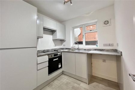 2 bedroom apartment to rent - Photo 4