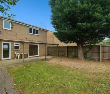 Lavender Close, Yaxley Peterborough, PE7 - Photo 4
