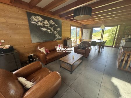 Location Maison 5 pièces 138m² TANINGES 74440 - Photo 3