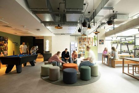 Deluxe Studio - Photo 2