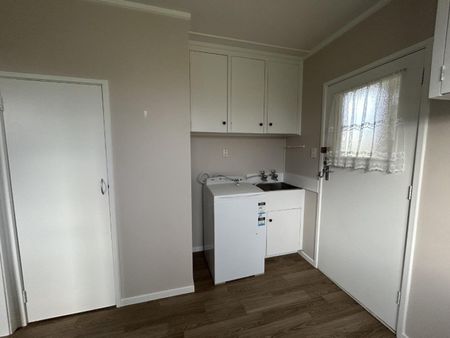 Two bedroom unit - Photo 5