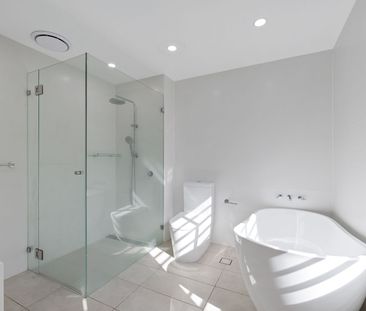 1/1 Lower Bent Street, Neutral Bay NSW 2089 - Townhouse For Rent | ... - Photo 4