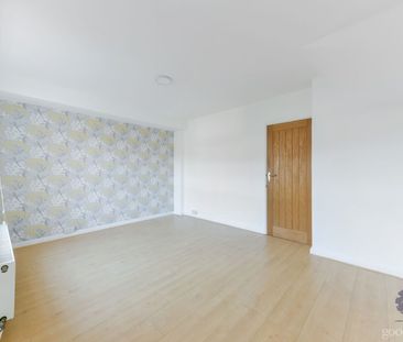 Peterborough Road, Carshalton, SM5 - Photo 2