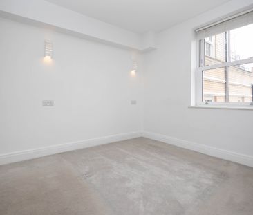 1 bed flat to rent in Albert Road, Bournemouth, BH1 - Photo 3