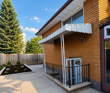 For Lease - 94 Victor Boulevard, Hamilton, Ontario - Photo 4
