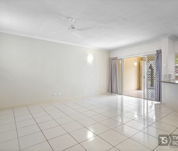 Two Bedroom Unit in Secure Complex - Photo 2