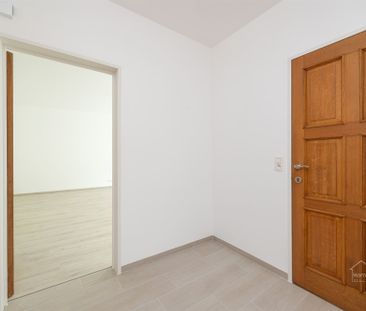 Vernieuwd en zonnig 2 slaapkamer appartement - Foto 5