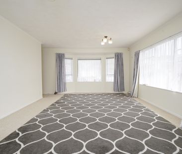 110 Oxford St, Tawa - Photo 5
