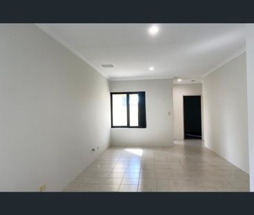 3/23 Forward Street, Mandurah, WA 6210 - Photo 3