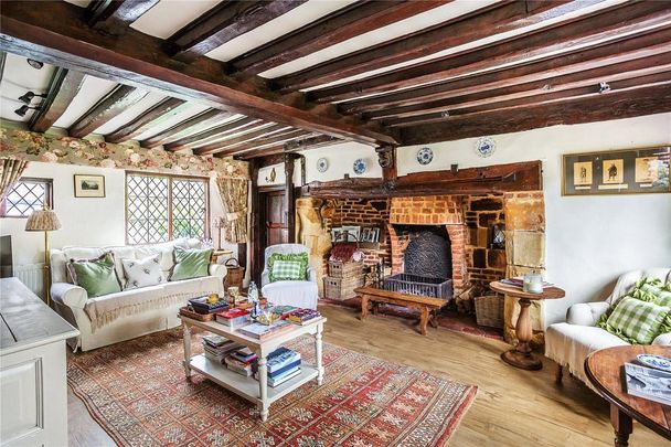 4 bedroom detached house to rent - Photo 1