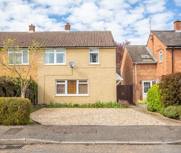 Macaulay Square, Great Shelford, Cambridge - Photo 3