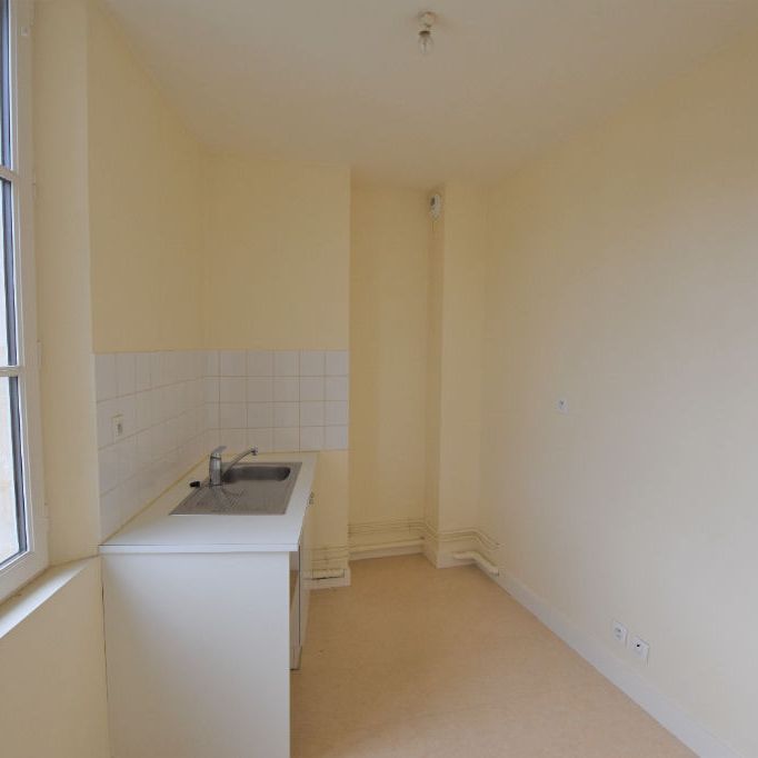 Location appartement 3 pièces, 75.88m², Magny-en-Vexin - Photo 1