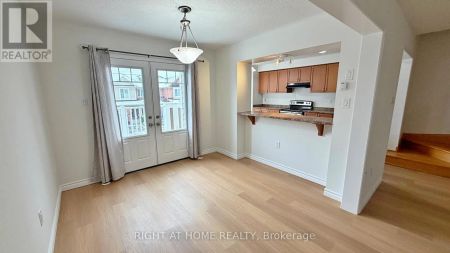 275 WOODLEY CRESCENT - Photo 5