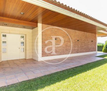 House for rent in Bellaterra - Photo 5