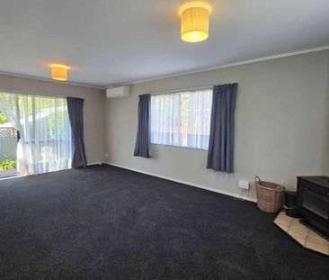 Stokes Valley Santuary - Photo 1