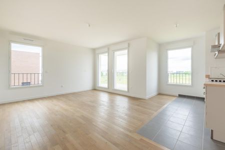 location Appartement T3 DE 67.91m² À CHESSY - Photo 2