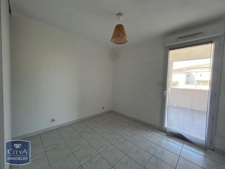 Location Appartement 2 pièces 47m² ORANGE 84100 - Photo 4