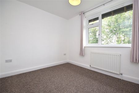 7, Harthill Avenue, Gildersome, Leeds, LS27 7EZ - Photo 5