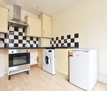 1 Bed Flat, T L House, LU1 - Photo 1
