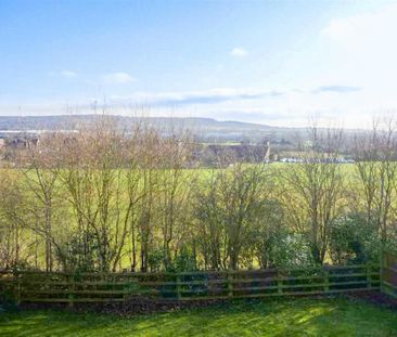 4 bedroom detached house to rent - Photo 2