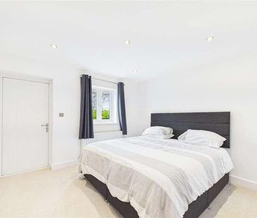 Middle Barn, Minchens Court, Minchens Lane, Bramley, Tadley, Hampsh... - Photo 4