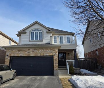 62 McArthur Dr, Guelph - Photo 1