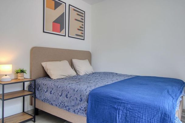 Pearl #4 - Spacious Coliving Apartment with Large Terrace in Wallisellen - Photo 1