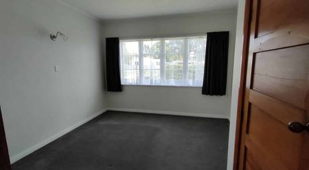 Cosy 2 Bedroom on Millward - Photo 4