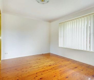 37 Rickard Road, Unanderra NSW 2526 - House For Rent | Domain - Photo 2