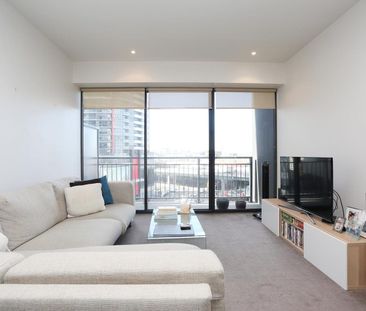 811/80 Clarendon Street, Southbank, Vic 3006 - Photo 6