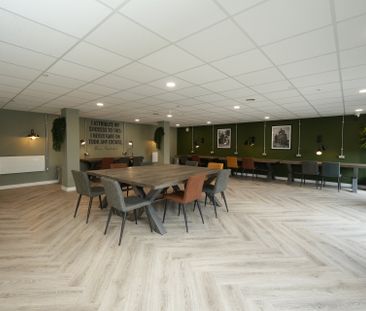 Walton House - Photo 1