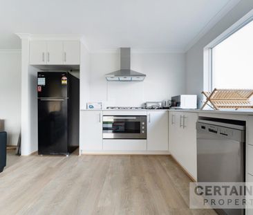 1 Bedroom with ensuite available in a Rooming House – Hilbert, WA - Photo 4