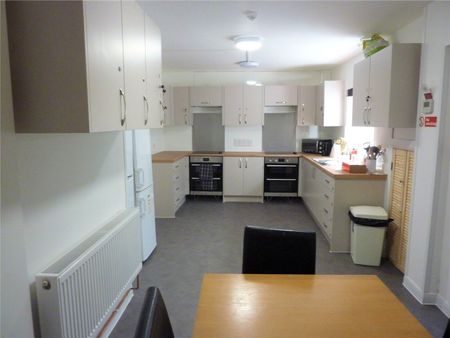 New Mill House, Mill Street, Honiton, Devon, EX14 - Photo 3