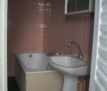 Location Appartement 2 pièces 49m² NANTES 44000 - Photo 2