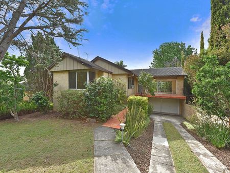 17 Todman Avenue, West Pymble - Photo 3
