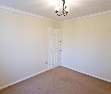 3 bedroom detached house to rent - Photo 6