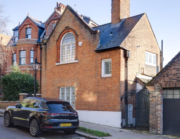 Well Road, London, , NW3 1LH - Photo 1