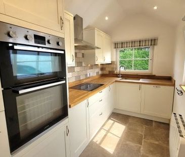 St Teath, Bodmin, PL30 - Photo 3