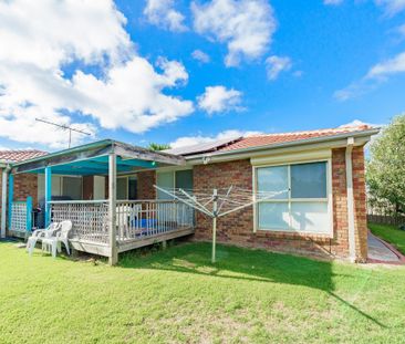 3 BEDROOM HOME IN CRANBOURNE WEST! - Photo 6