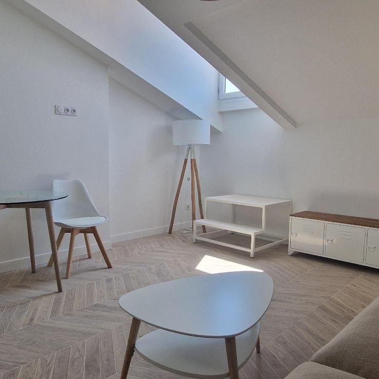 Location Appartement 1 pièce 20m² NICE 06000 - Photo 1