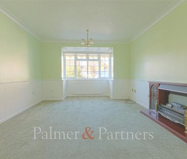 3 bedroom detached house to rent - Photo 2