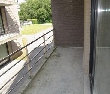 Au 1er étage (avec ascenseur) de la Résidence Espace Vert, découvre... - Foto 1