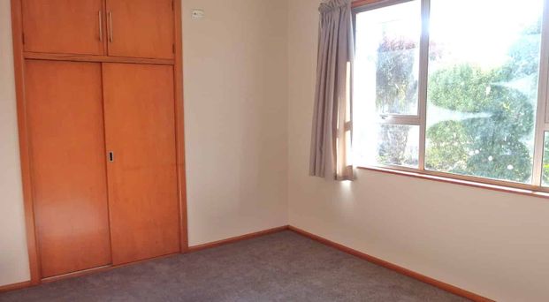 Great location - Photo 1