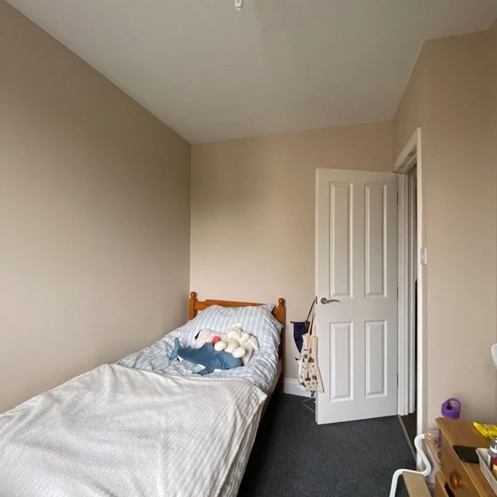 Room in a Shared House, Mortimer Road, BS34 - Photo 1
